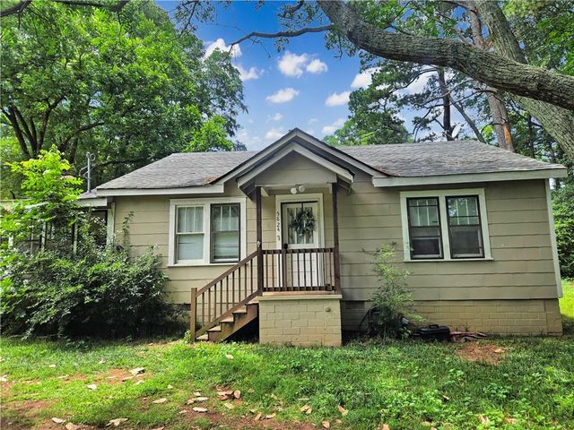 5824 Church Street, Flowery Branch, GA 30542