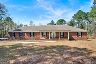 857 Jh Finch Lane, Statesboro, GA 30461