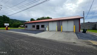 118 Northeast Grand Avenue, Coeburn, VA 24230