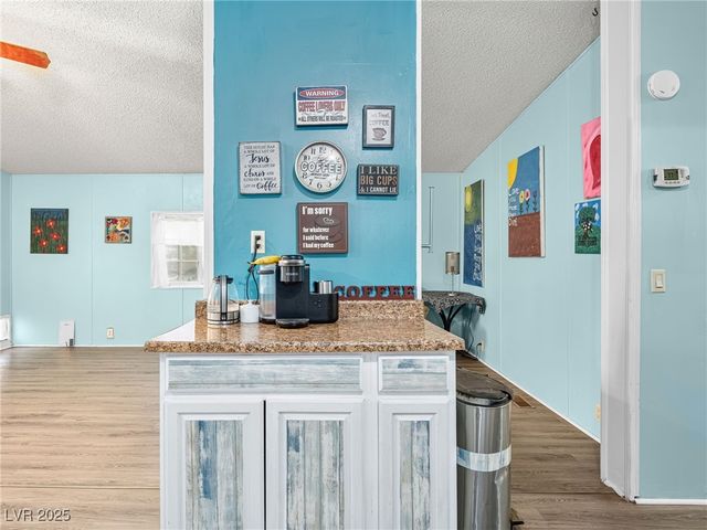 240 Navajo Drive, Henderson, NV 89015