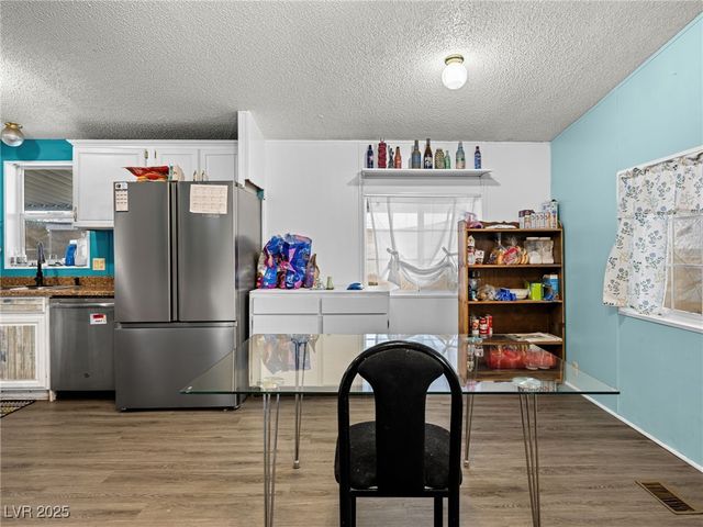 240 Navajo Drive, Henderson, NV 89015