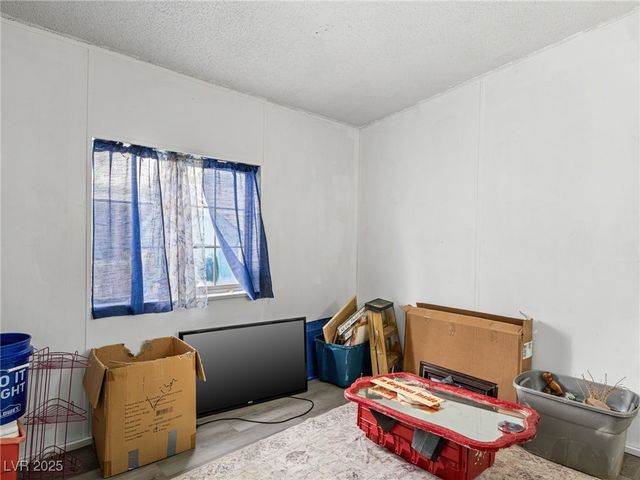 240 Navajo Drive, Henderson, NV 89015