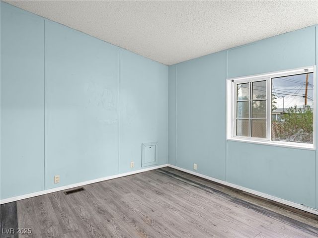 240 Navajo Drive, Henderson, NV 89015