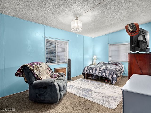240 Navajo Drive, Henderson, NV 89015