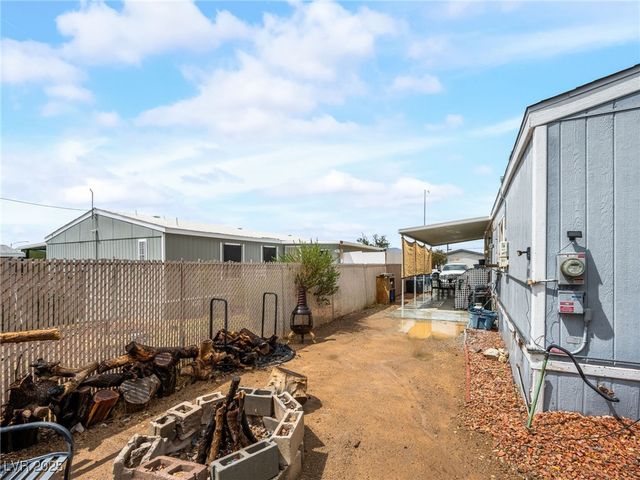 240 Navajo Drive, Henderson, NV 89015