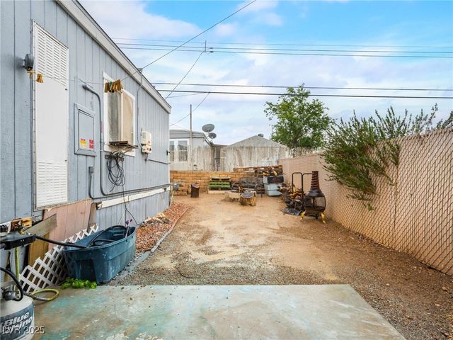 240 Navajo Drive, Henderson, NV 89015