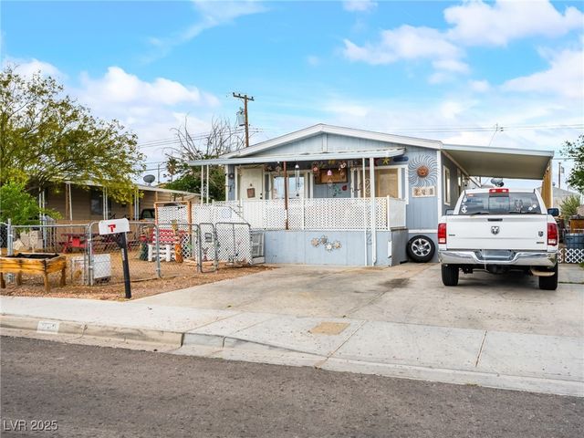 240 Navajo Drive, Henderson, NV 89015
