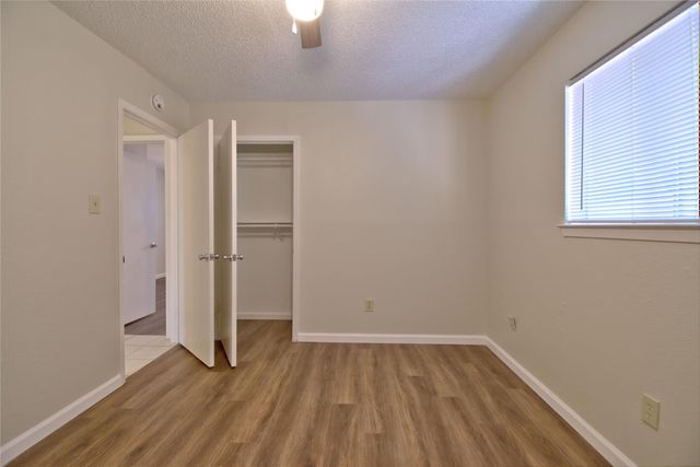 6201 Soft Wind CIR B, Austin, TX 78745