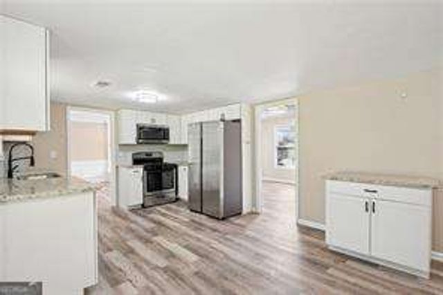 120 Birch Court, Fayetteville, GA 30214