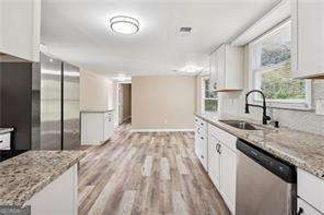 120 Birch Court, Fayetteville, GA 30214