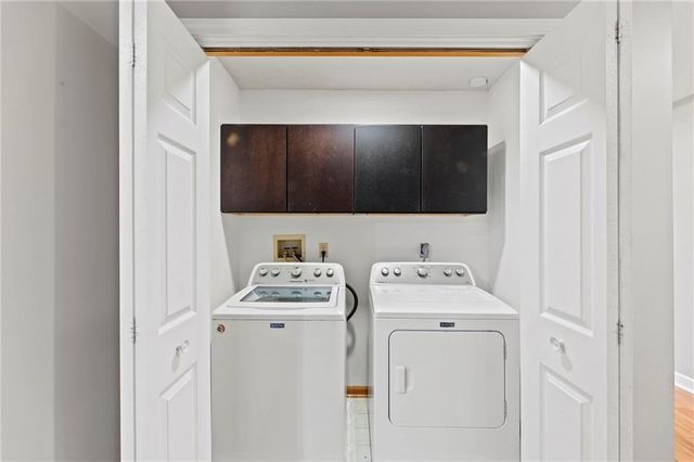 551 NW North Shore Drive, Lake Waukomis, MO 64151