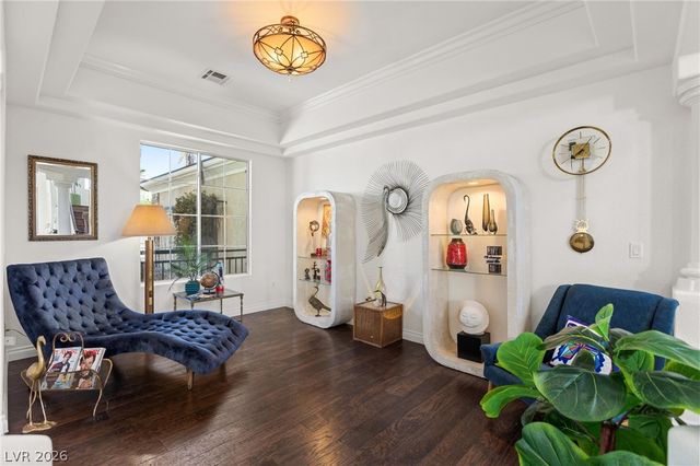 8088 Dark Hollow Place, Las Vegas, NV 89117