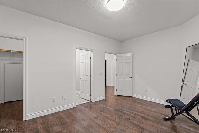 8088 Dark Hollow Place, Las Vegas, NV 89117