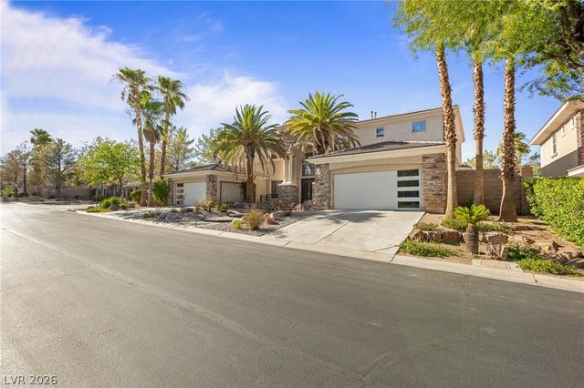 8088 Dark Hollow Place, Las Vegas, NV 89117