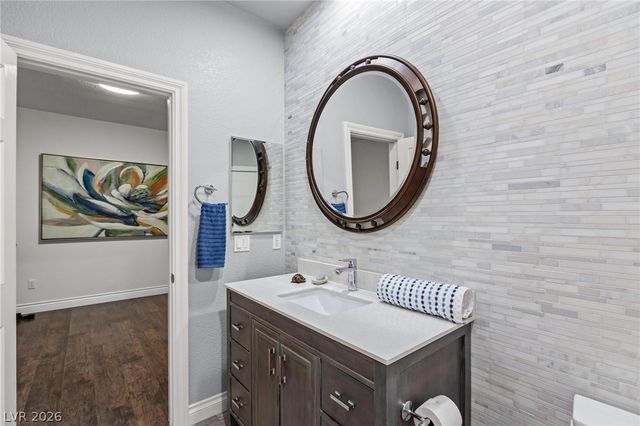 8088 Dark Hollow Place, Las Vegas, NV 89117