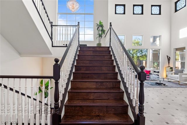 8088 Dark Hollow Place, Las Vegas, NV 89117