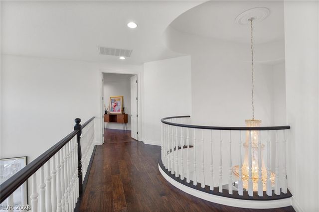 8088 Dark Hollow Place, Las Vegas, NV 89117
