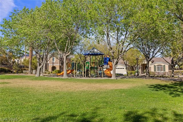 8088 Dark Hollow Place, Las Vegas, NV 89117