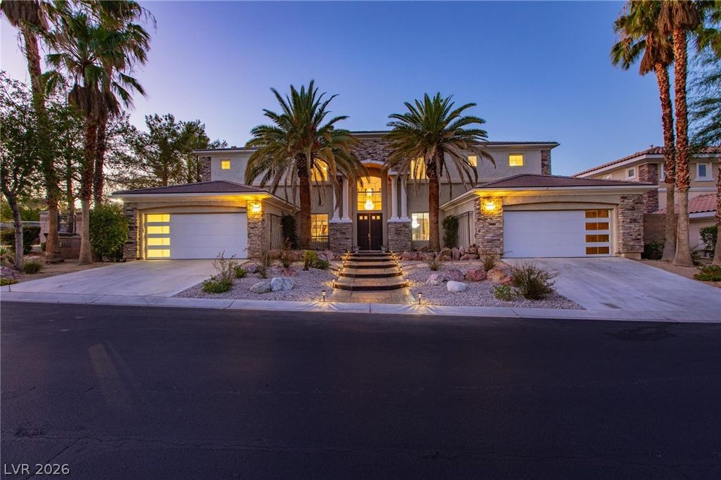 8088 Dark Hollow Place, Las Vegas, NV 89117