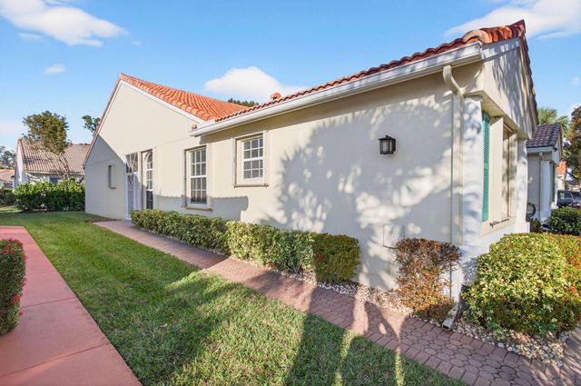 6253 Heliconia Road, Delray Beach, FL 33484