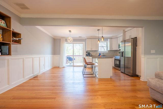 825 Maple Hill Road, Naugatuck, CT 06770