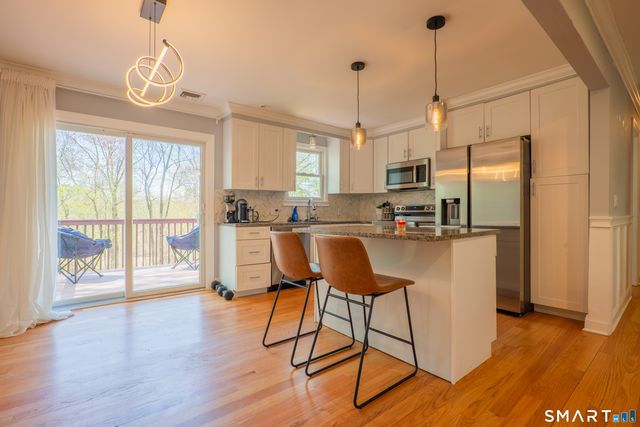 825 Maple Hill Road, Naugatuck, CT 06770