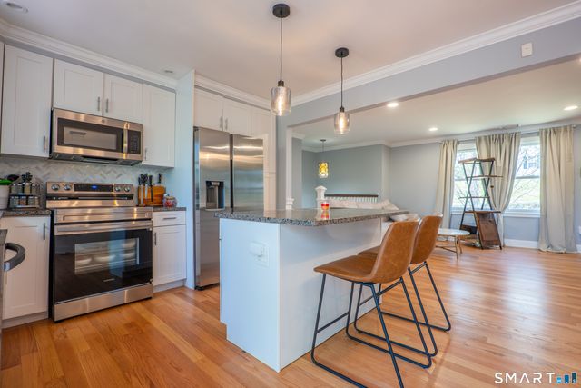 825 Maple Hill Road, Naugatuck, CT 06770