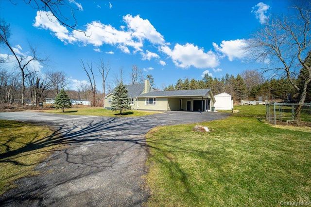 1548 State Route 32, Wallkill, NY 12589