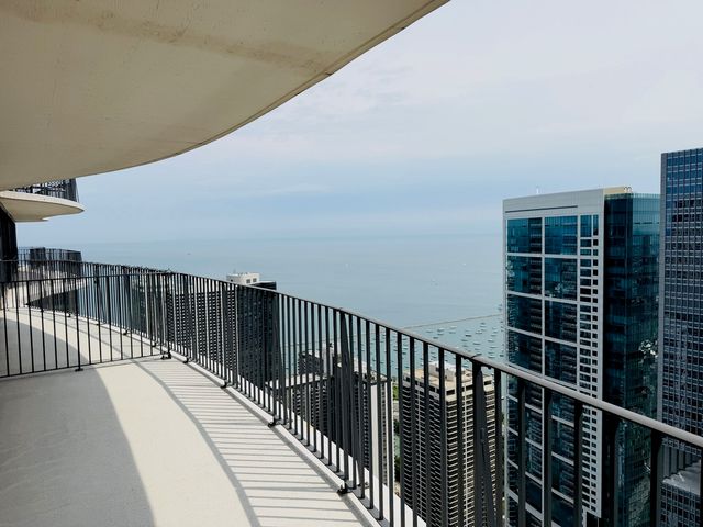 225 N Columbus Drive 6509, Chicago, IL 60601