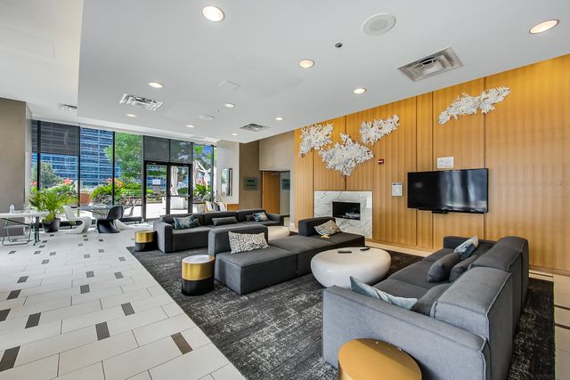 225 N Columbus Drive 6509, Chicago, IL 60601