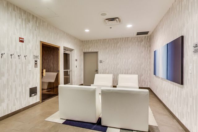 225 N Columbus Drive 6509, Chicago, IL 60601