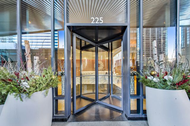 225 N Columbus Drive 6509, Chicago, IL 60601