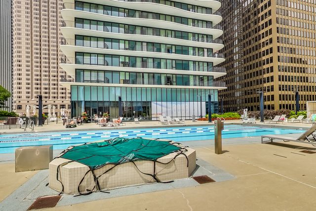 225 N Columbus Drive 6509, Chicago, IL 60601