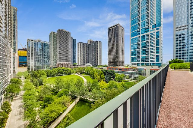 225 N Columbus Drive 6509, Chicago, IL 60601