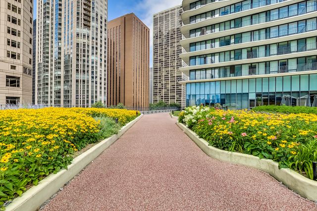 225 N Columbus Drive 6509, Chicago, IL 60601