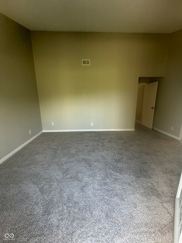 635 Cobblestone Road, Avon, IN 46123