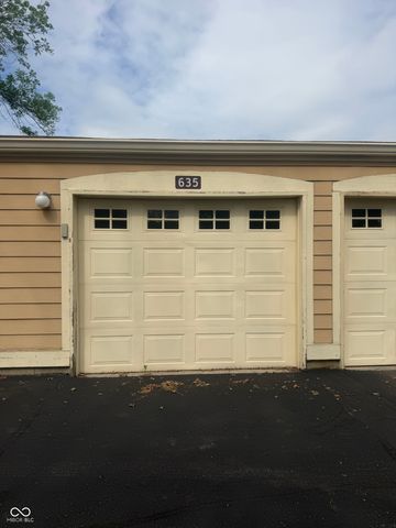 635 Cobblestone Road, Avon, IN 46123