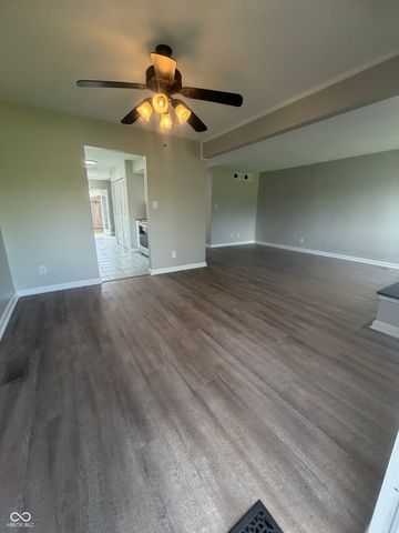 635 Cobblestone Road, Avon, IN 46123