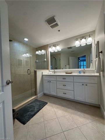 11041 Gulf Reflections DR # 204, Fort Myers, FL 33908