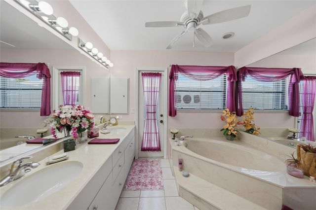 36 PINEHURST COURT, Rotonda West, FL 33947