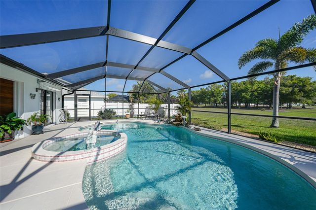 36 PINEHURST COURT, Rotonda West, FL 33947