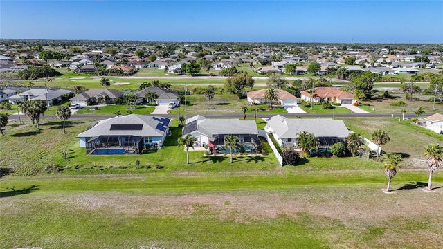 36 PINEHURST COURT, Rotonda West, FL 33947