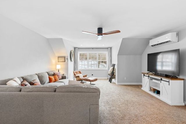 7401 Burks Hollow Rd, Christiana, TN 37037