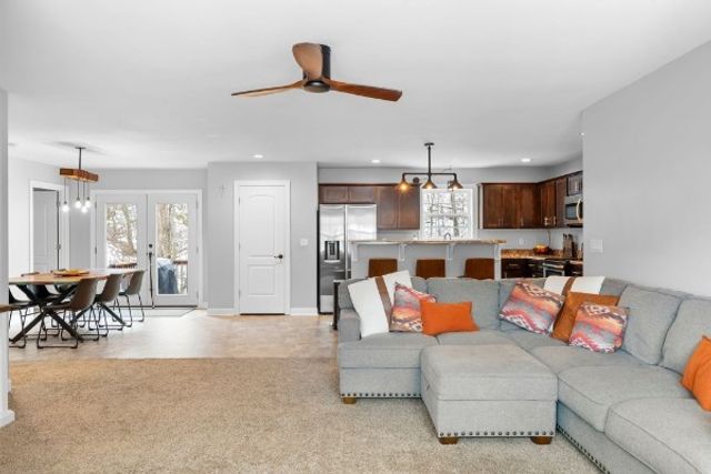 7401 Burks Hollow Rd, Christiana, TN 37037