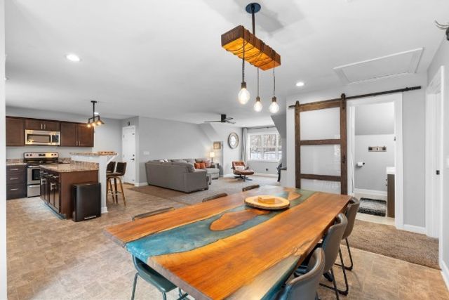 7401 Burks Hollow Rd, Christiana, TN 37037