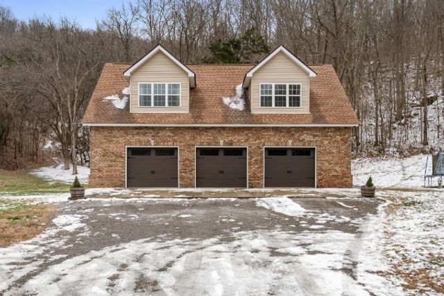 7401 Burks Hollow Rd, Christiana, TN 37037