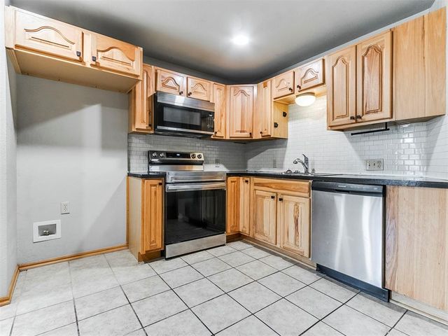 326 Atterberry Drive, Norman, OK 73071