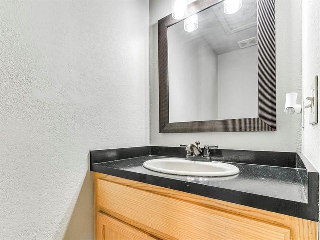 326 Atterberry Drive, Norman, OK 73071