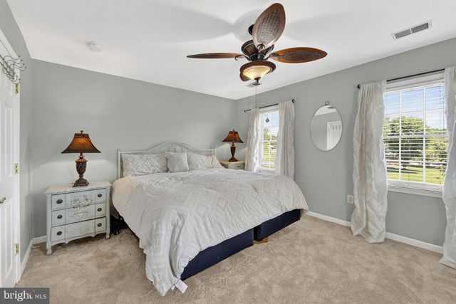 7074 GRAYS MILL RD, Warrenton, VA 20187