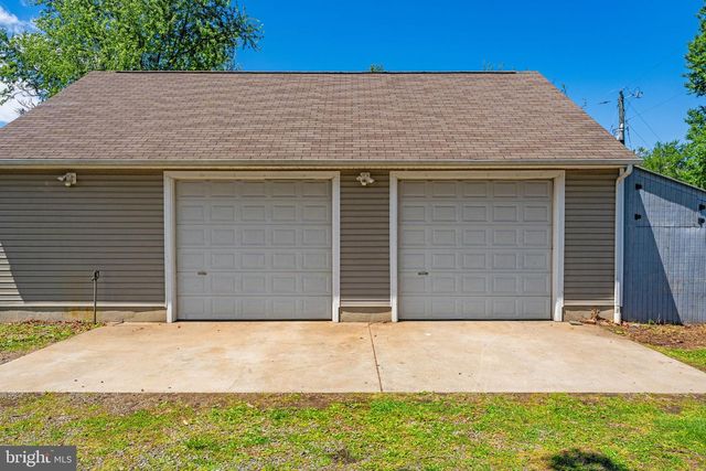 7074 GRAYS MILL RD, Warrenton, VA 20187